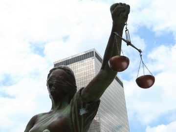 A statue of blindfolded Lady Justice holding scales in Brussels, May 12, 2019.  Image: Dursun Aydemir/Anadolu Agency/Getty