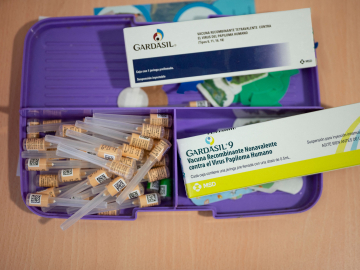 Boxes containing the Nonavalent Recombinant Human Papillomavirus vaccine.