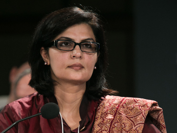 Sania Nishtar. Image by World Economic Forum from Cologny, Switzerland (Health Collaboration as a Bridge) [CC BY-SA 2.0], via Wikimedia Commons