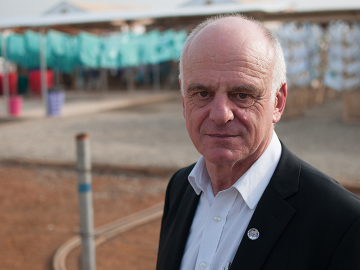 Dr. David Nabarro, Special Envoy on Ebola, in an Ebola treatment unit (ETU) run by GOAL Global in Port Loko, Sierra Leone, January 2015. UNMEER/Simon Ruf