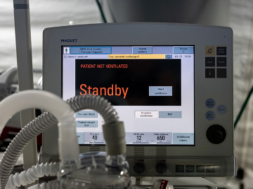 A ventilator and other hospital equipment in an emergency field hospital to aid in the COVID-19 pandemic in Central Park on March 31, 2020 in New York. Image: Misha Friedman/Getty