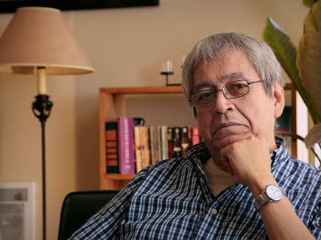 Bill Hall photographed in his home in Seattle, Washington, Oct. 5, 2015. Image: by Robert Hood/Fred Hutch News Service