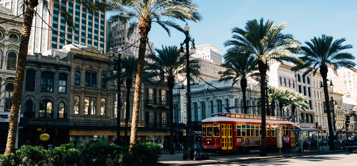 Busy street life in downtown New Orleans