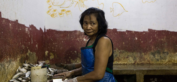 Cora, a mother who lost who son in an anti-drug raid in the Philippines.