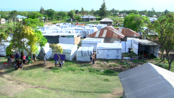 Aerial view of Nduru camp, near Kisimu City, Kenya, where 100 families have camped since April.