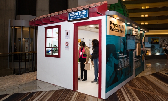 ASTMH 2016's refugee exhibit features a model clinic