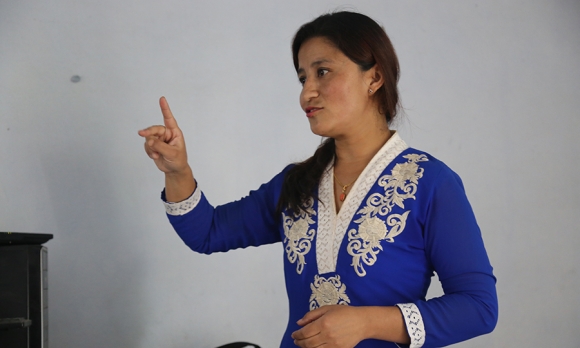 Padma Maharjan teaching a prevention class at Mangal Secondary School, Kirtipur. Image by Rojita Adhikari